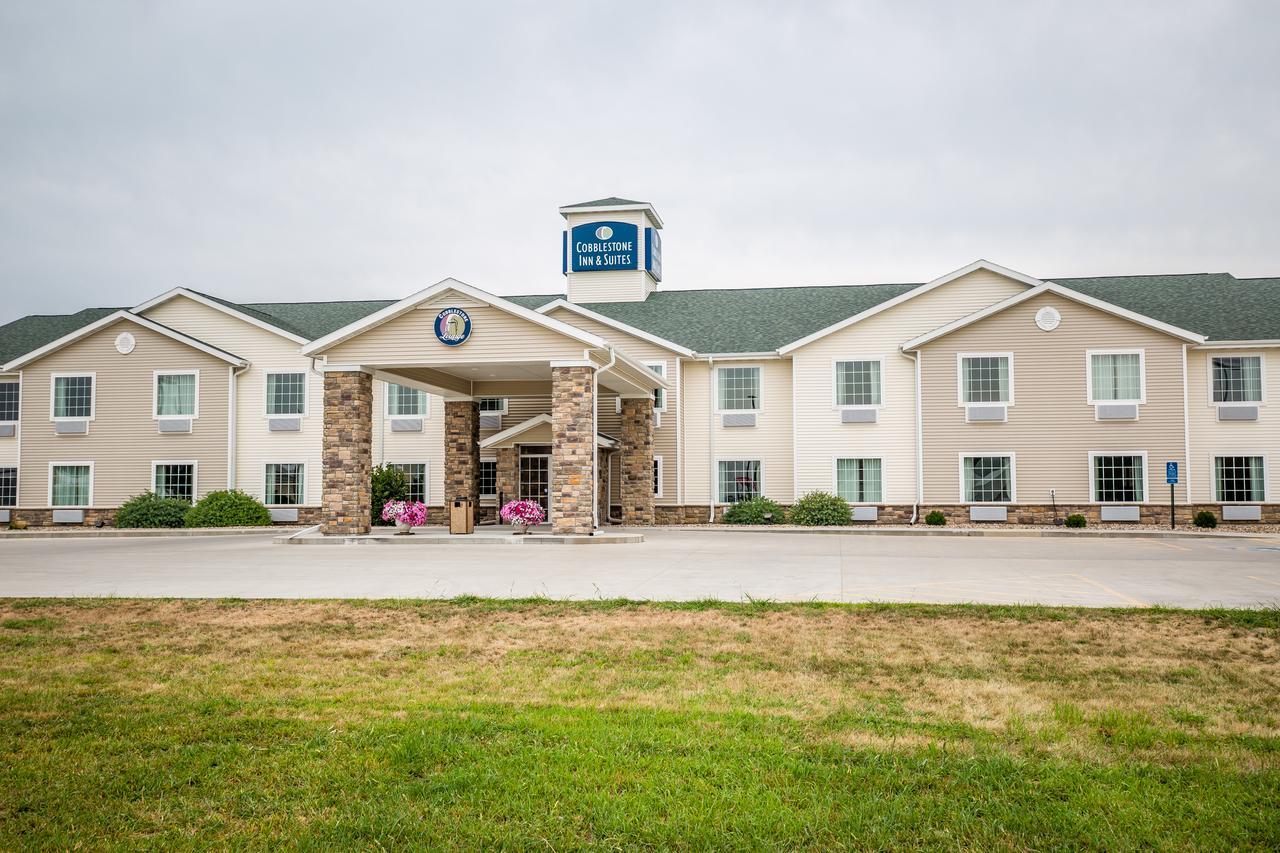 Cobblestone Inn & Suites-Winterset מראה חיצוני תמונה