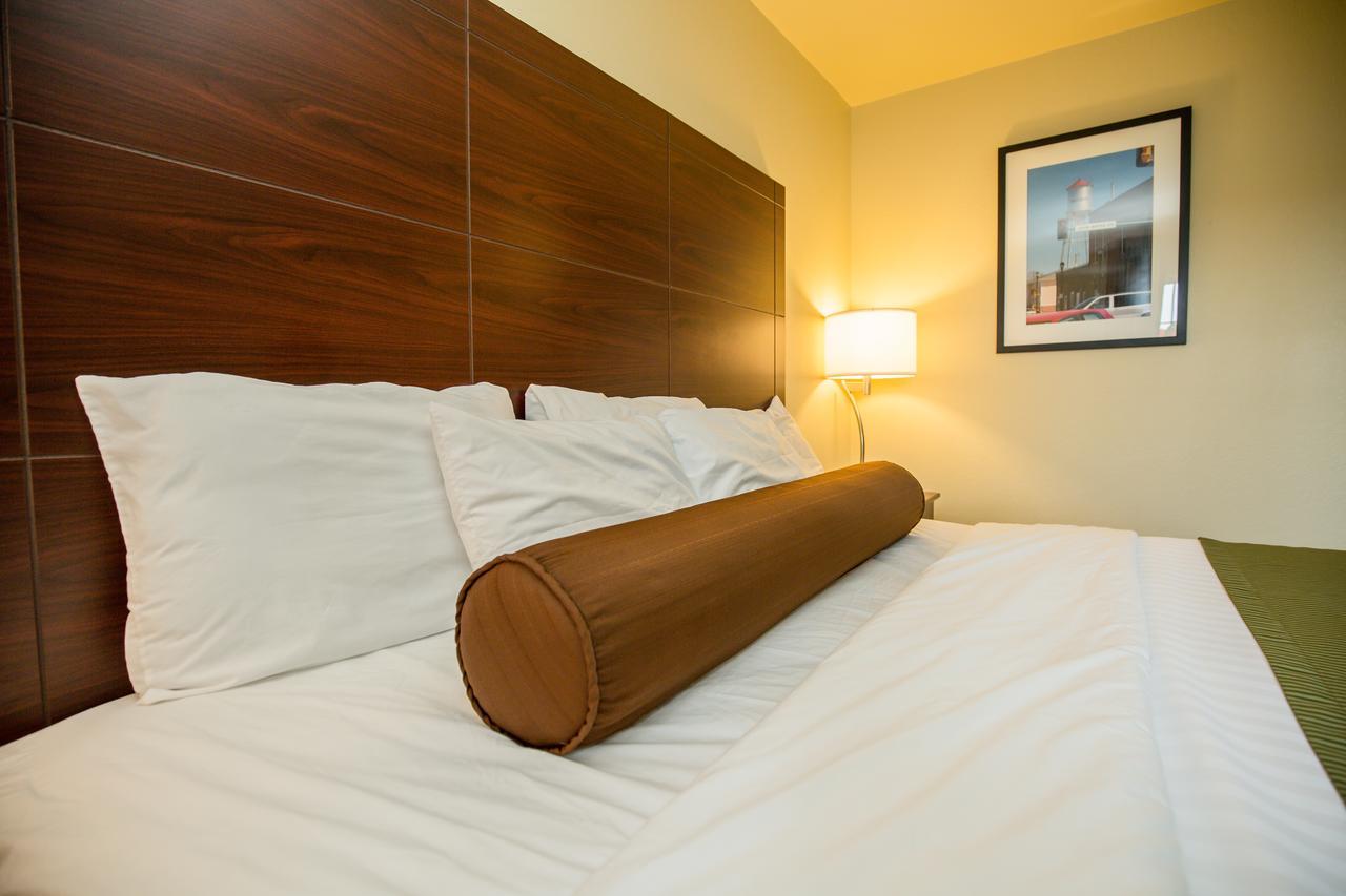 Cobblestone Inn & Suites-Winterset מראה חיצוני תמונה